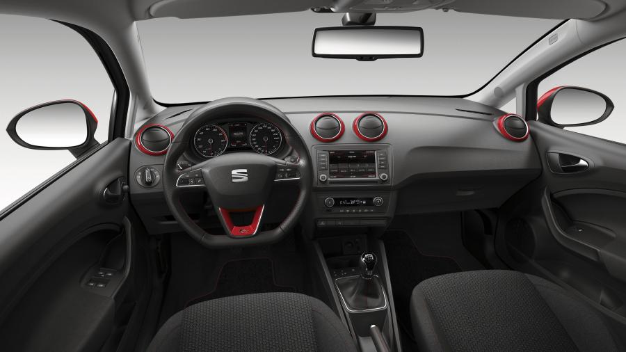  Seat Ibiza 2015 года  (фото 7 из 35)